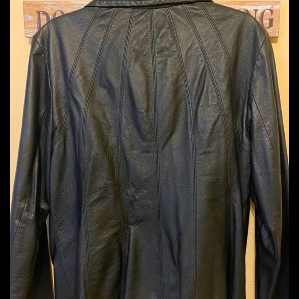 Vintage Black Leather Jacket. Size Large - Picture 2 of 8